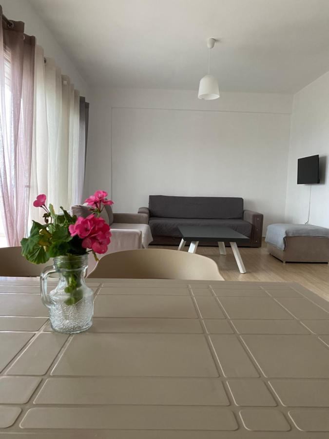 Suzi Apartment *